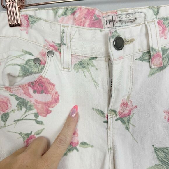 FREE PEOPLE | Retro Rose Floral Print Cream Slim Jeans Women’s Size 26 (2) - Picture 8 of 12